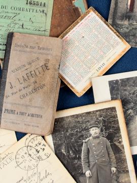 Pêle-mêle de documents familiaux de la Grande Guerre
