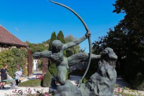 Le musée-jardin Bourdelle et la sculpture d' Héraclès archer.