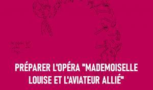 Caricature d'Hitler jouant du pipeau dont les notes de musique deviennent des marteaux qui frappent le crâne d'un élève